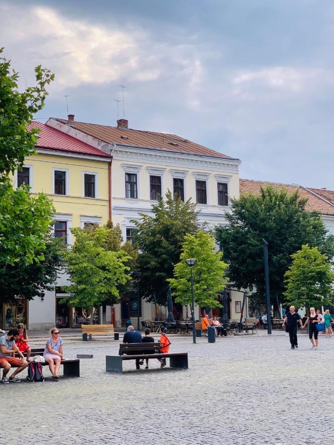 Cluj Apartments Bagian luar foto